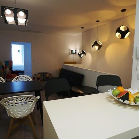 Stylish House - Air Cond, Breakfast, Free Parking, By Porto With Love Lda Vila Nova de Gaia Esterno foto