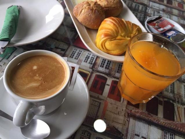 Stylish House - Air Cond, Breakfast, Free Parking, By Porto With Love Lda Vila Nova de Gaia Esterno foto